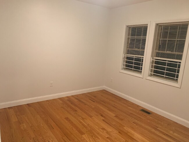 43 Forest St