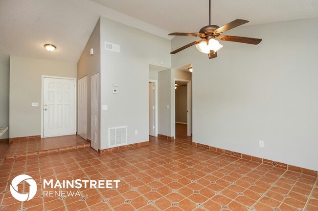 Photo - 2741 W Covington Dr