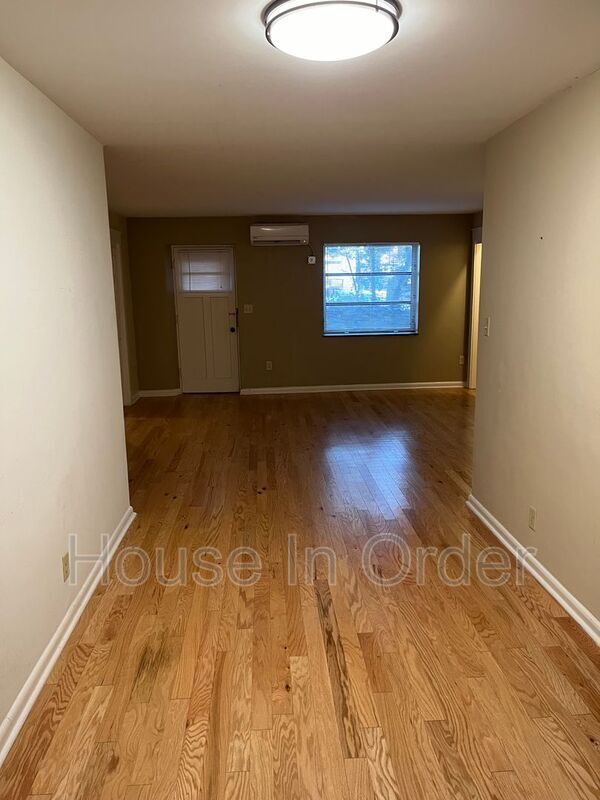 Photo - 30 Edgemont Rd