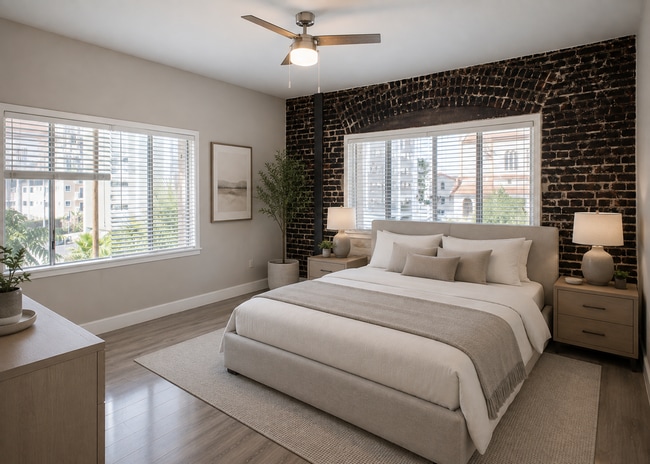 8th Street Apartments