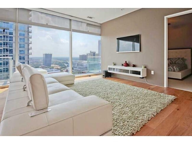 Photo - 45 Ivan Allen Jr Blvd NW Unit 2406