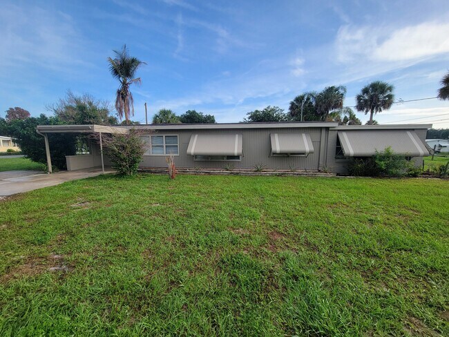 Photo - 1805 49th Ave
