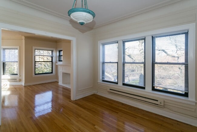 Photo - 1326 Oak Ave Unit A4