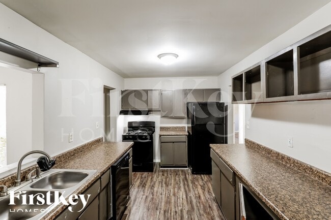 Photo - 3085 Piper Dr