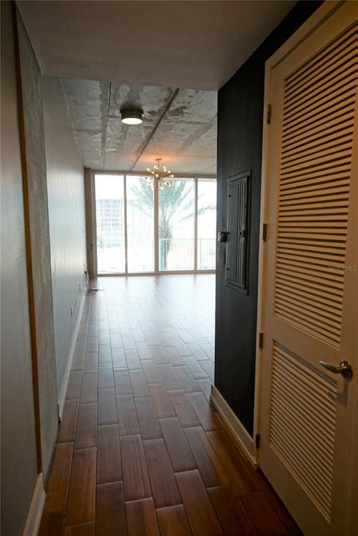 Photo - 777 N Ashley Dr Unidad 1009