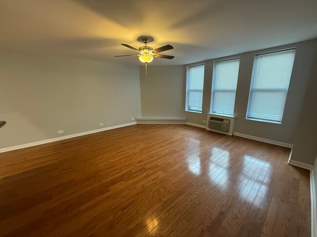 Photo - 744 W Gordon Terrace Unit 203