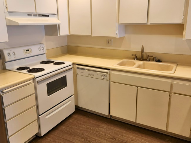 Photo - Hillside Terrace Apartments