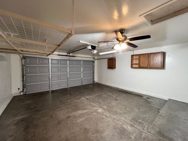 Photo - 4872 E Whitehall Dr