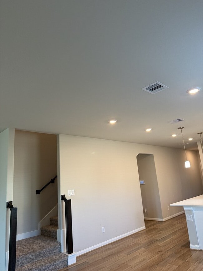 Photo - 6634 Bridge Mountain Trl