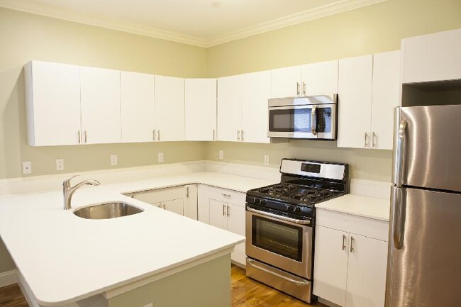 Photo - 17 Imrie Rd Condo Unit 1