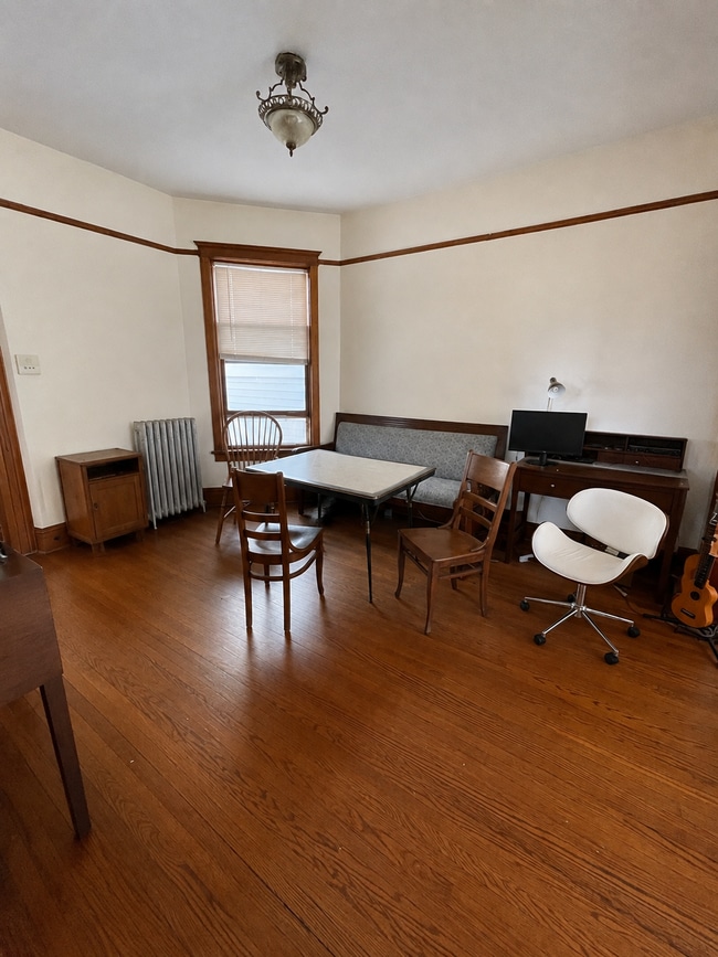 Photo - 3326 N Clark St Unit 3R