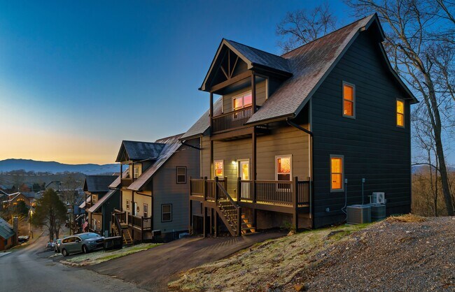 Photo - 2127 Eagle Feather Dr