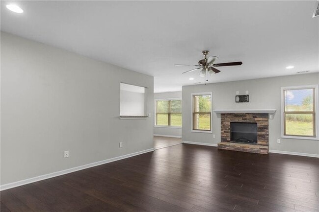 Photo - 74 Gray Field Ct