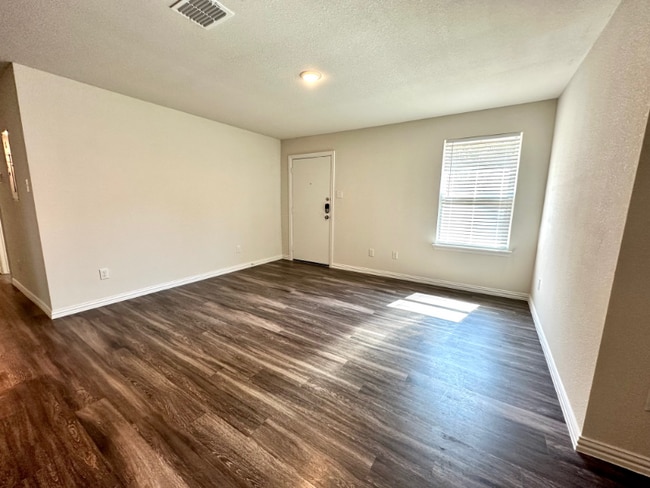 Photo - 1216 Tennessee Ave Unidad B