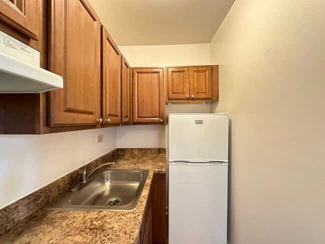 Photo - 1850 N Humboldt Blvd Unit 114