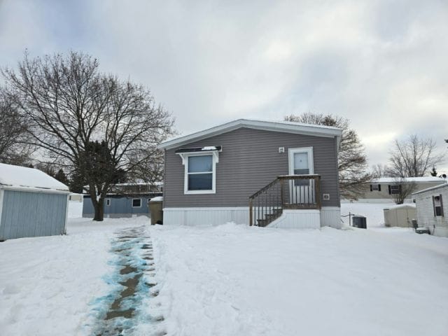 Building Photo - 75 Bel-Aire Dr