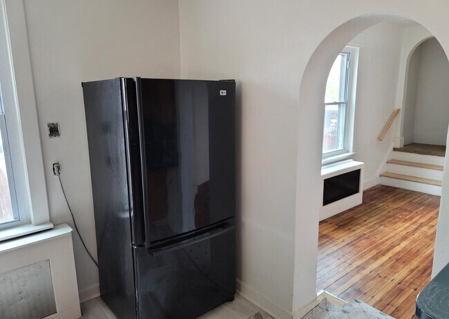 Photo - 1281 S Broad St