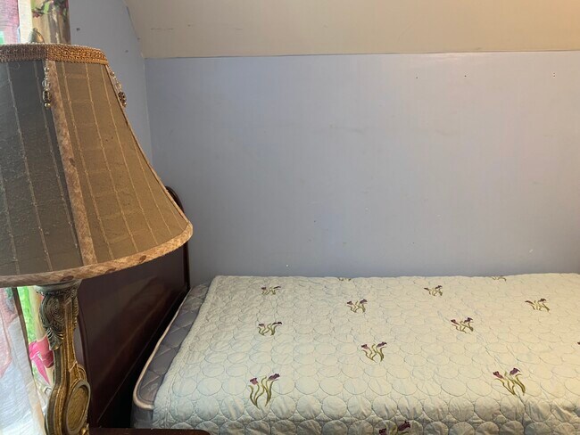 Photo - 24 Linden Pl