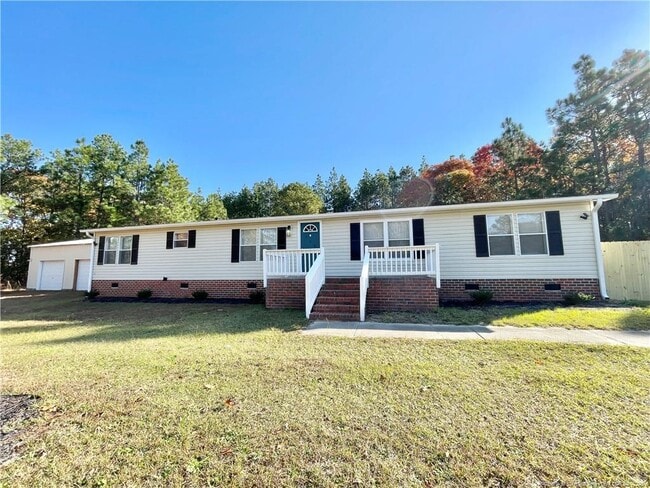 Building Photo - 140 Gibbs Rd