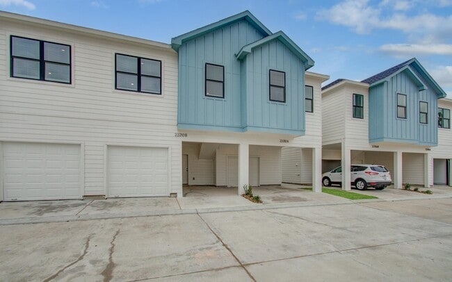 Photo - 22202 Dutch Oven Dr