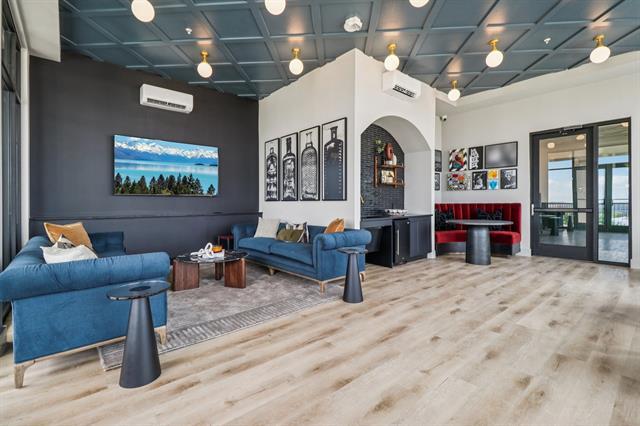 Photo - 405 N Ewing Ave Unit 406