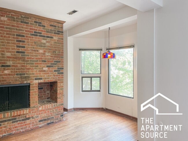 Photo - 875 W Lill Ave Unit C2
