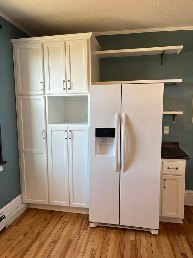 Photo - 415 E Saint Germain St