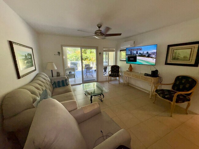 Photo - Furnished 2 bed, 2 bath in Alii Lani