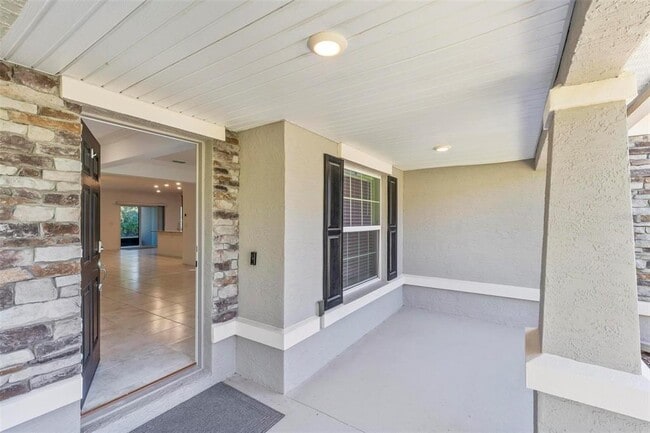 Photo - 73 Fairbank Ln