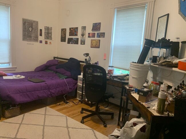 Photo - 32 E Cottage St