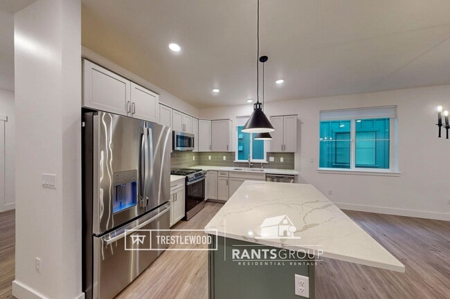 Photo - Brand New! Modern Home in Trestlewood – Where Comfort Meets Community!