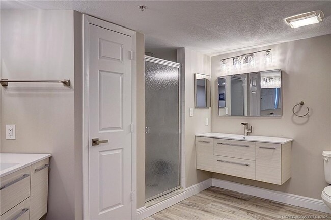 Building Photo - 3880 N Hwy A1A Unit 905