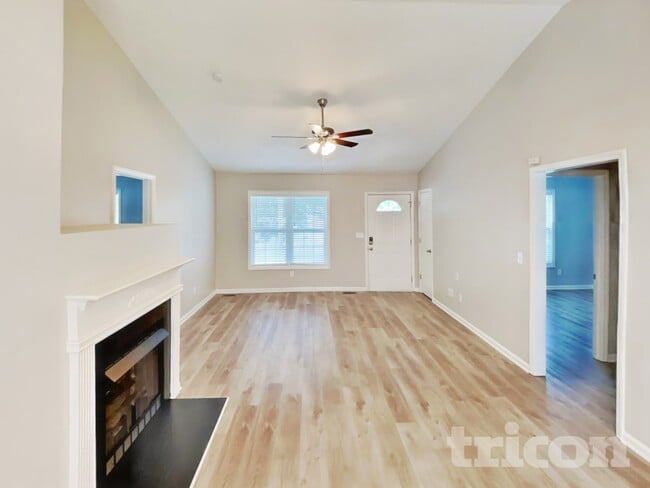 1510 Southtree Ln