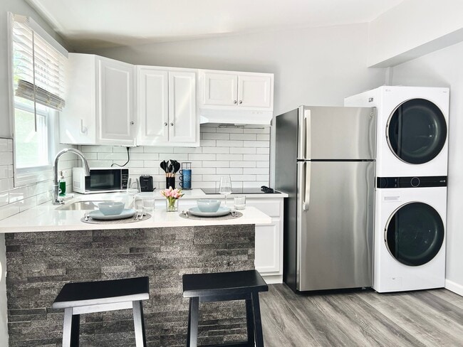 Photo - 2074 Flint Hill Dr