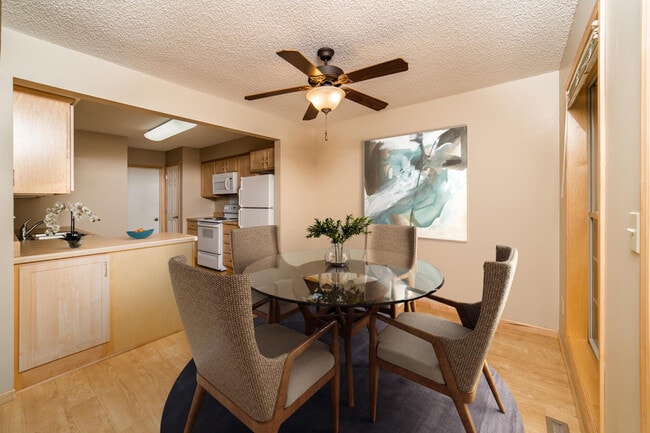 Photo - Parkwood Heights Apartments