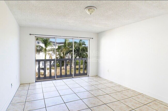 Photo - 3706 Broadway Unit 21