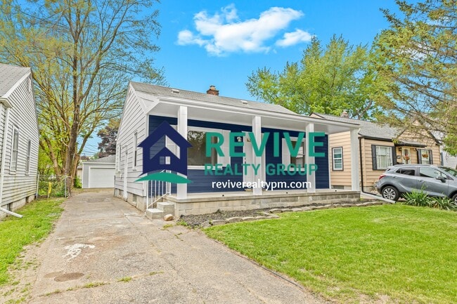 Photo - 20481 Delaware Ave