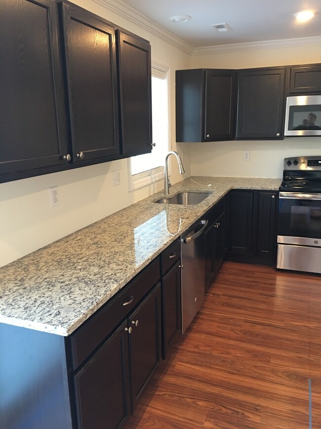 Photo - 11 Firehouse Rd