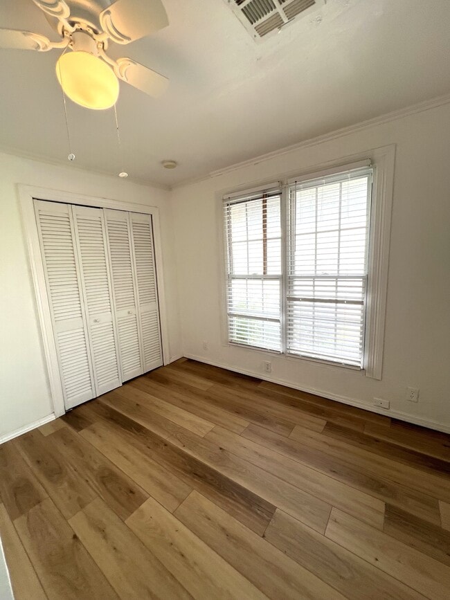 Photo - 507 E Symmes St