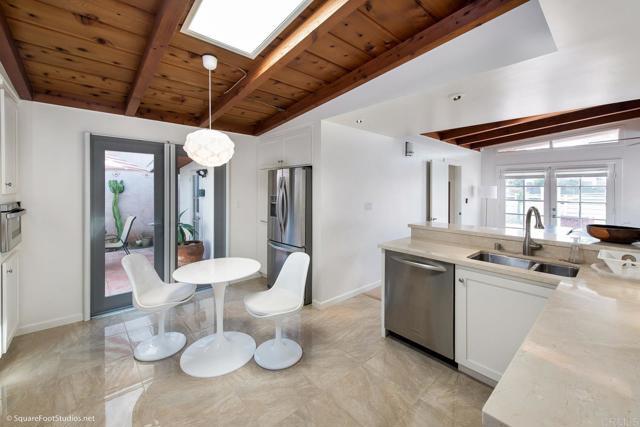 Photo - 7209 Draper Ave