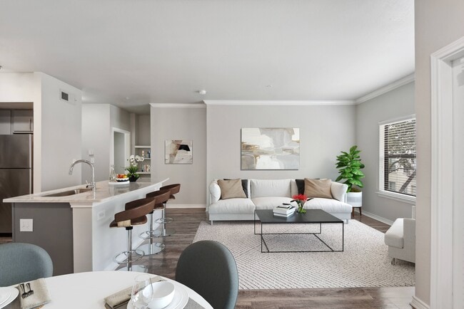 Photo - 404 Rio Grande