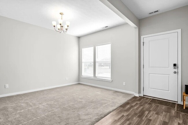 Photo - 367 Birchwood Dr