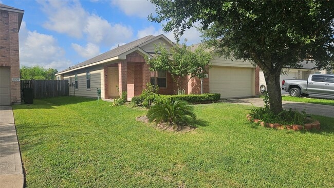Photo - 9611 Drummond Cliff Ln