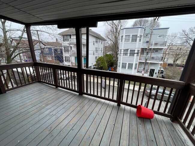 Photo - 46 Wildwood St Unit 2