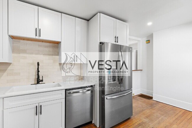 Photo - 114 Richmond Ave