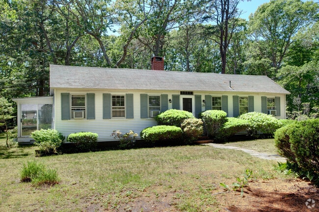Building Photo - 215 Scudder Rd Rental