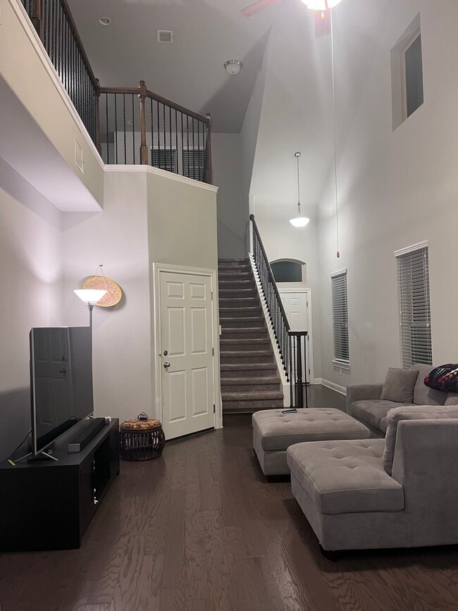 Photo - 1005 Boatswain Wy