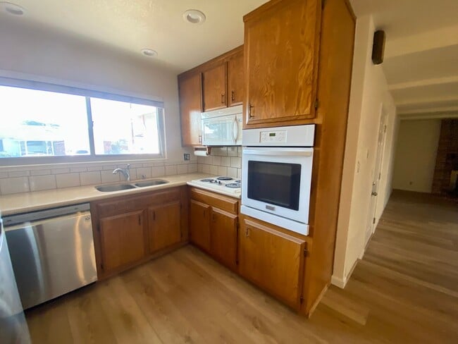 Photo - Dublin, Cedar Lane, 3BD/2BA, one-story in Echo Park