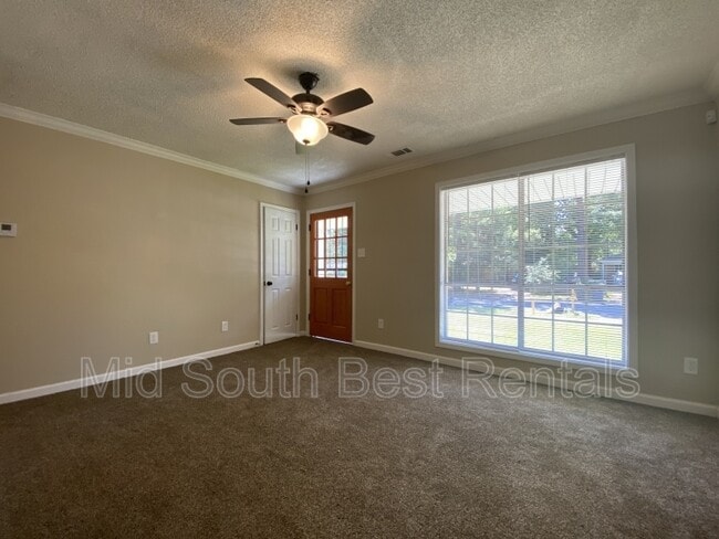 Photo - 5244 Bradcliff St