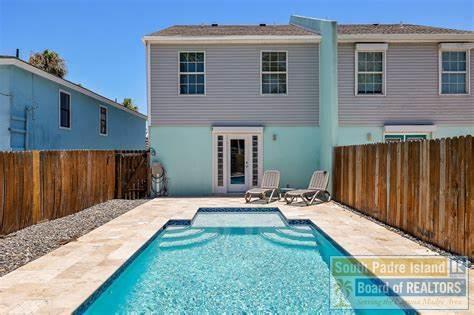 Photo - 110 E Mesquite St Townhome